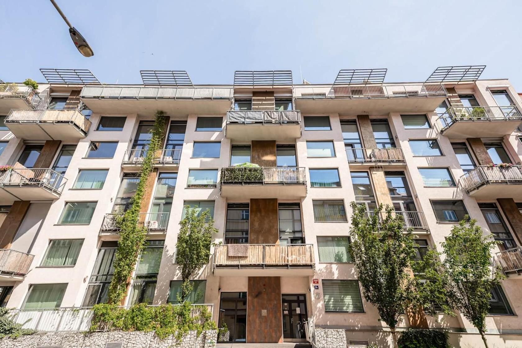 Apartments Palmovka Prague Exterior photo