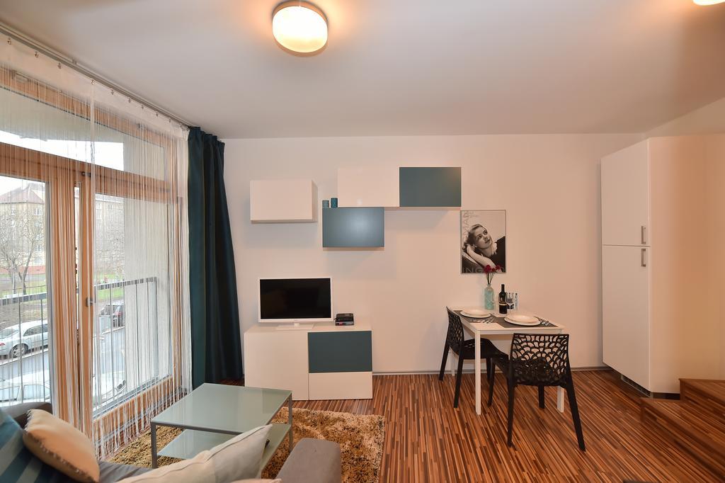 Apartments Palmovka Prague Room photo